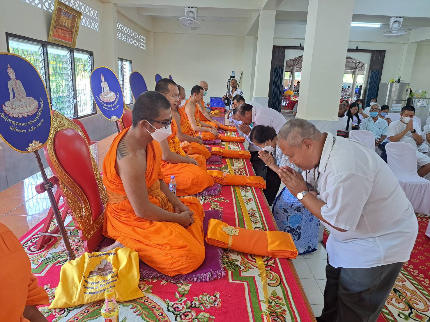 พิธีไหว้ครูและพิธีทักษิณานุปทานอุทิศถวายอดีตเจ้าอาวาสวัดบ้านหงาว ประจำปีพุทธศักราช ๒๕๖๖